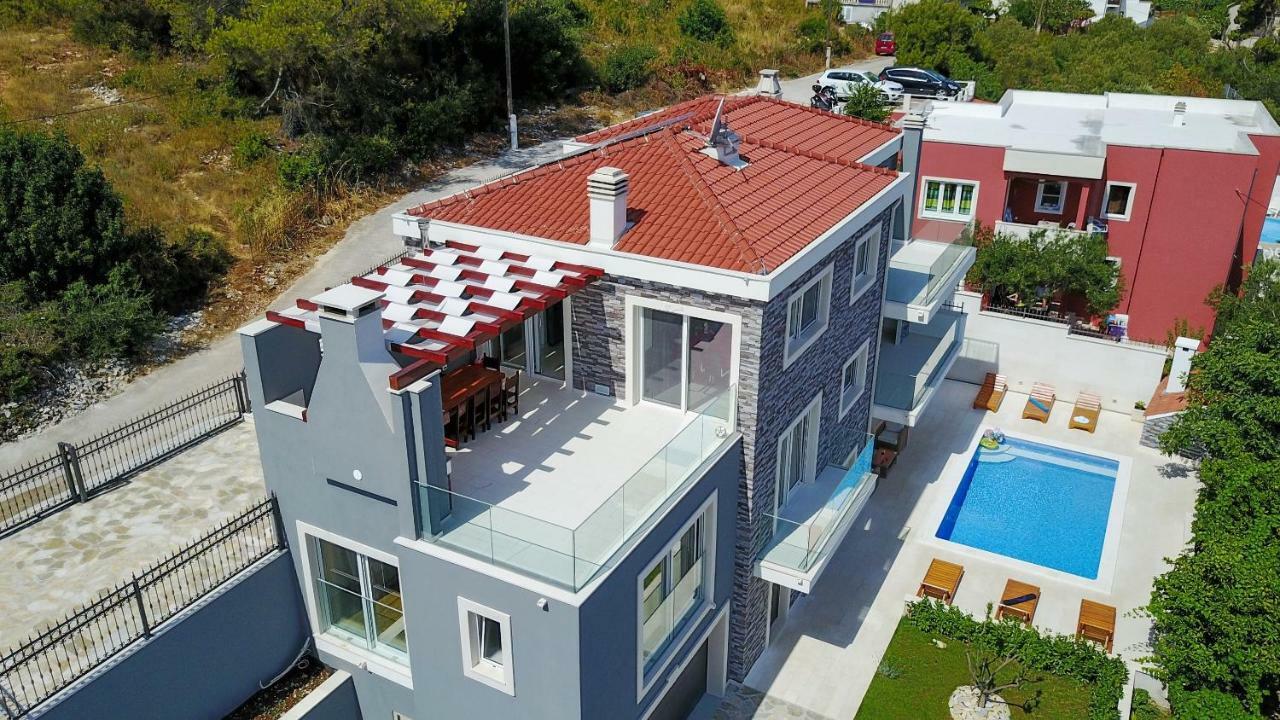 Luxury Villa Residence Zupanovic トロギール エクステリア 写真