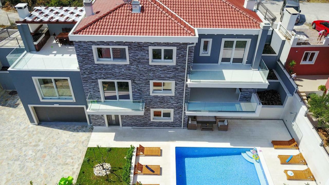 Luxury Villa Residence Zupanovic トロギール エクステリア 写真