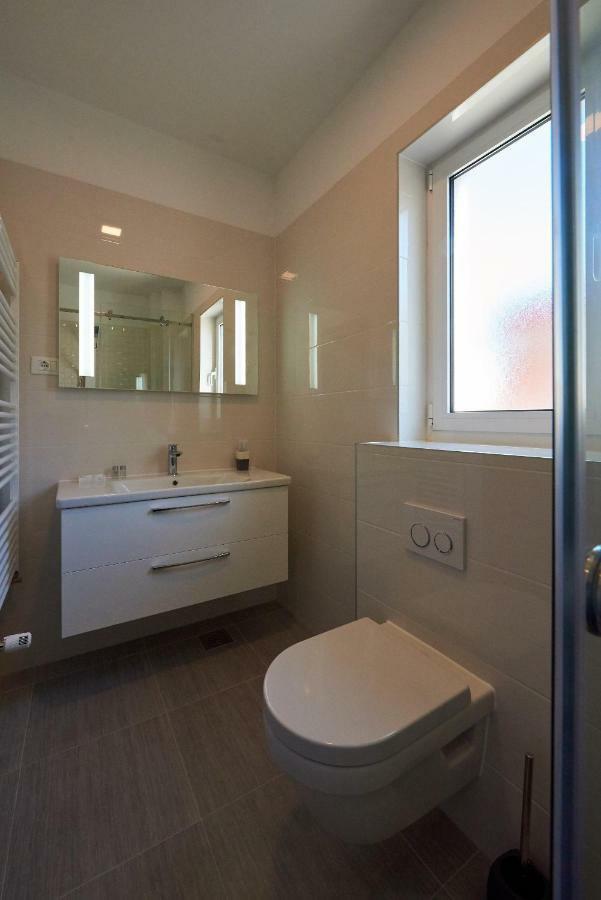 Luxury Villa Residence Zupanovic トロギール エクステリア 写真